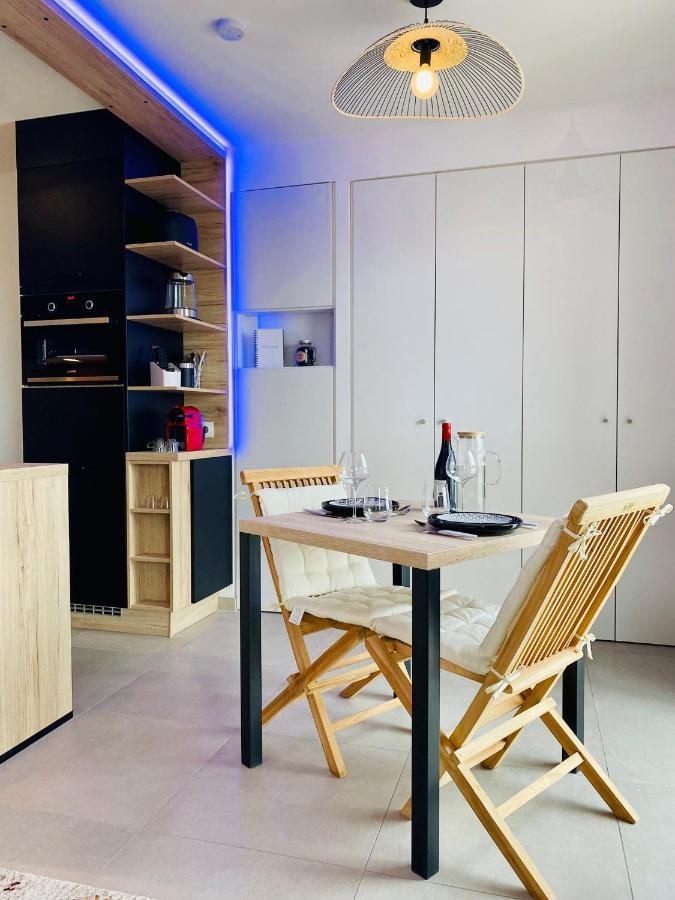 Studio Bel Mod Mont D'Or - Belvedere Moderne Λυών Εξωτερικό φωτογραφία