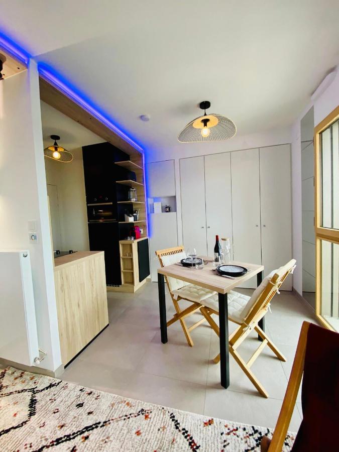Studio Bel Mod Mont D'Or - Belvedere Moderne Λυών Εξωτερικό φωτογραφία