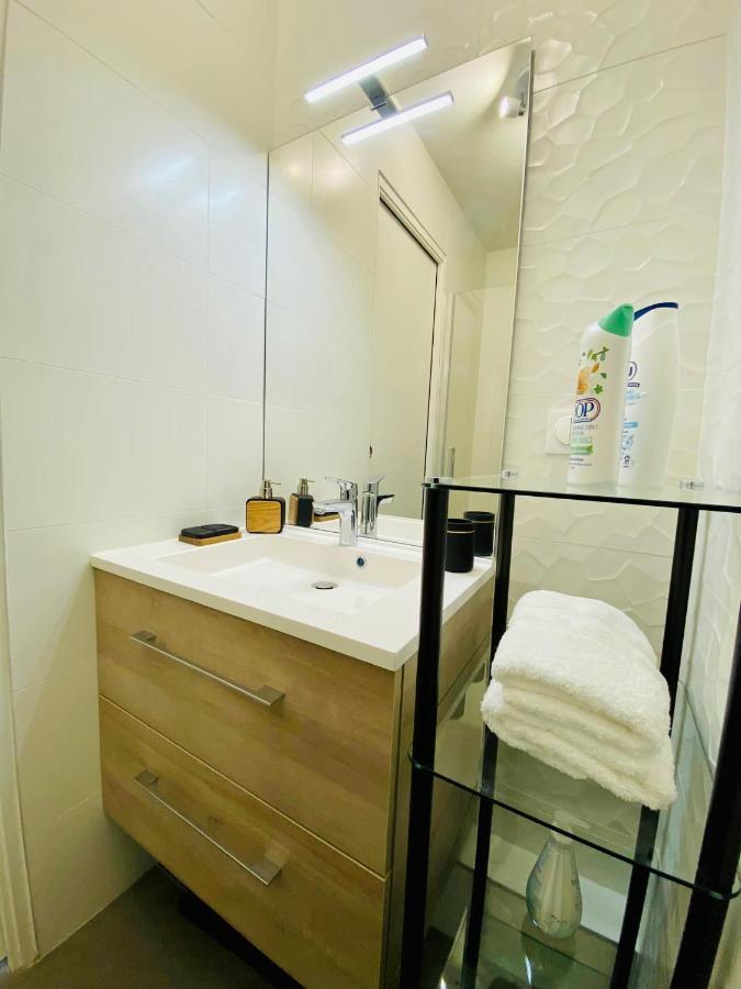 Studio Bel Mod Mont D'Or - Belvedere Moderne Λυών Εξωτερικό φωτογραφία