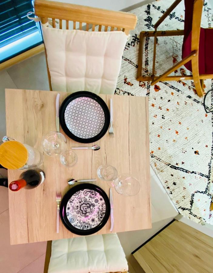 Studio Bel Mod Mont D'Or - Belvedere Moderne Λυών Εξωτερικό φωτογραφία
